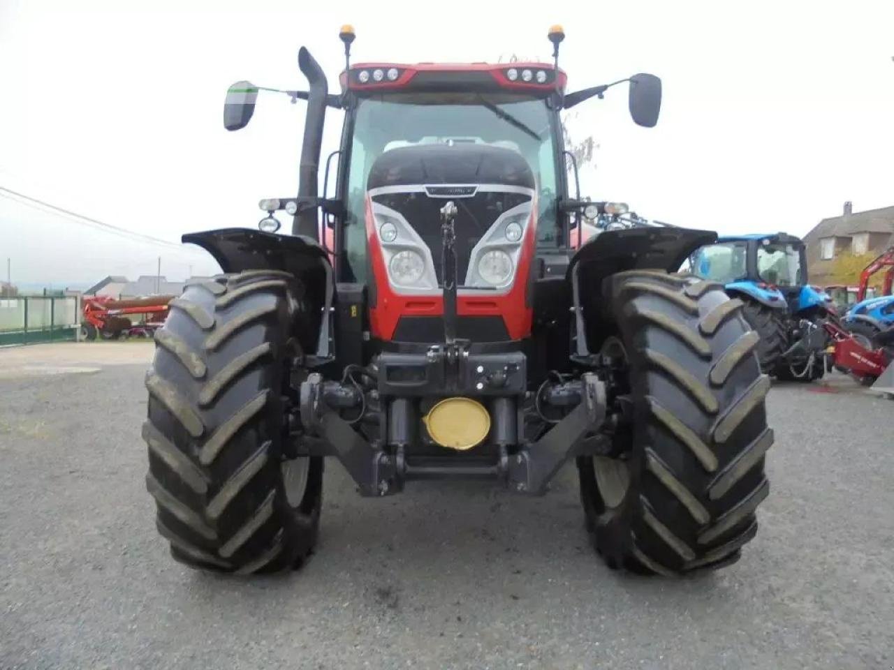 Traktor van het type McCormick x7-650m, Gebrauchtmaschine in Authon (Foto 3)