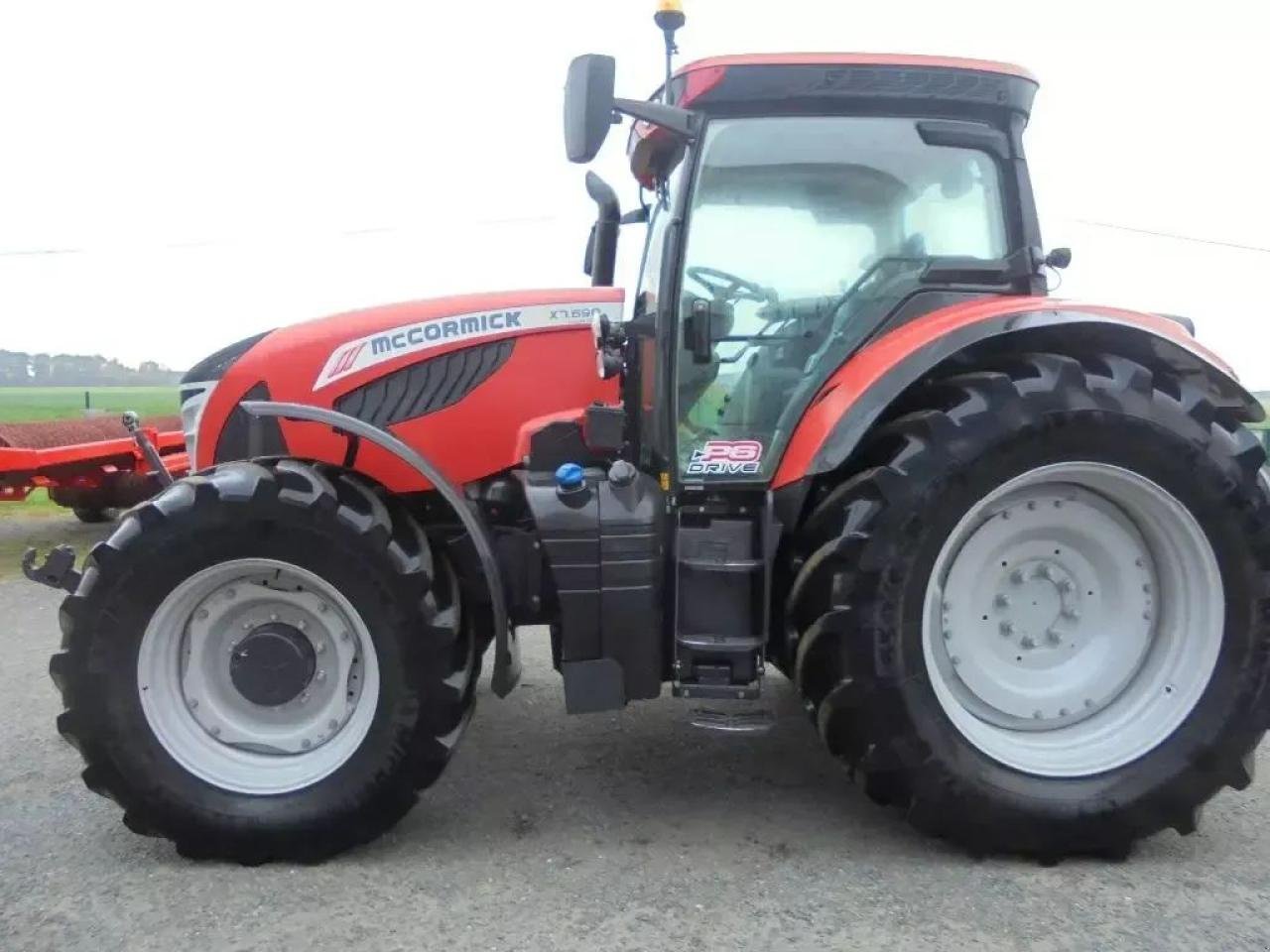 Traktor van het type McCormick x7-650m, Gebrauchtmaschine in Authon (Foto 5)