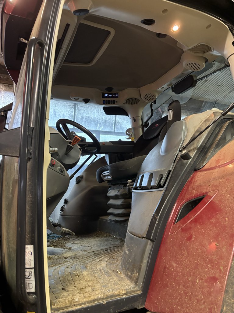 Traktor tipa McCormick X7.440 PRO DRIVE, Gebrauchtmaschine u MAURIAC (Slika 11)