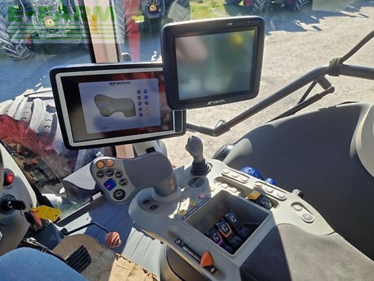 Traktor du type McCormick x7.621 vt-drive, Gebrauchtmaschine en MONFERRAN (Photo 11)