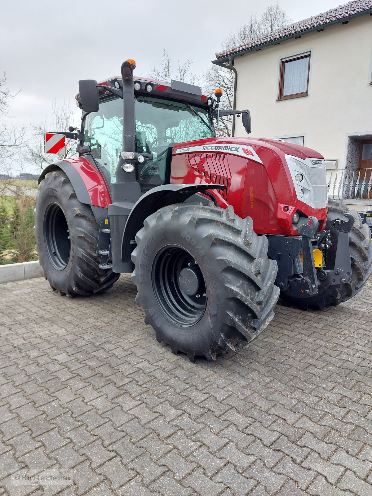 Traktor des Typs McCormick X7.623, Neumaschine in Ortenburg (Bild 1)