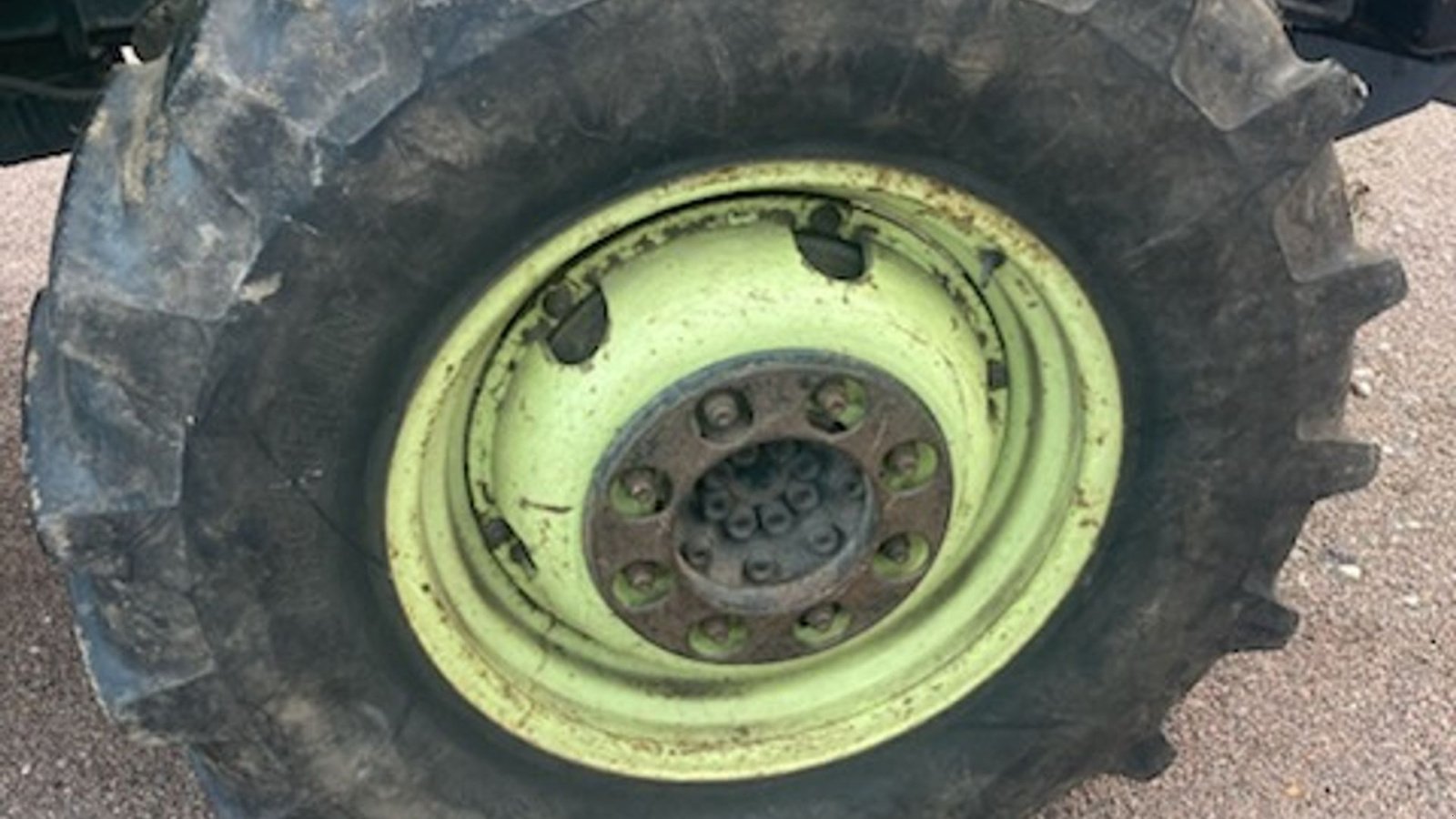 Traktor типа Mercedes-Benz 1000 EN EJER, FRONTLIFT, Gebrauchtmaschine в Dronninglund (Фотография 11)