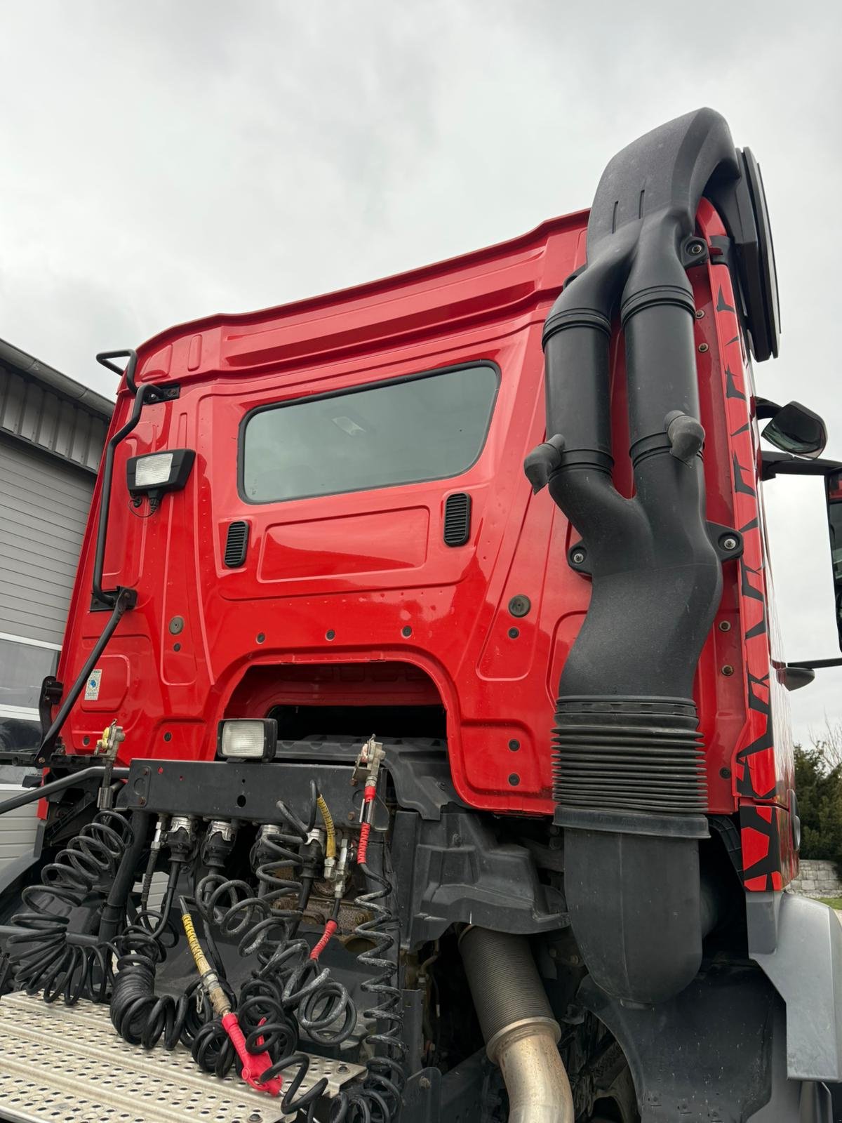 Traktor du type Mercedes-Benz 1851 Agrotruck, Gebrauchtmaschine en Burglengenfeld (Photo 4)