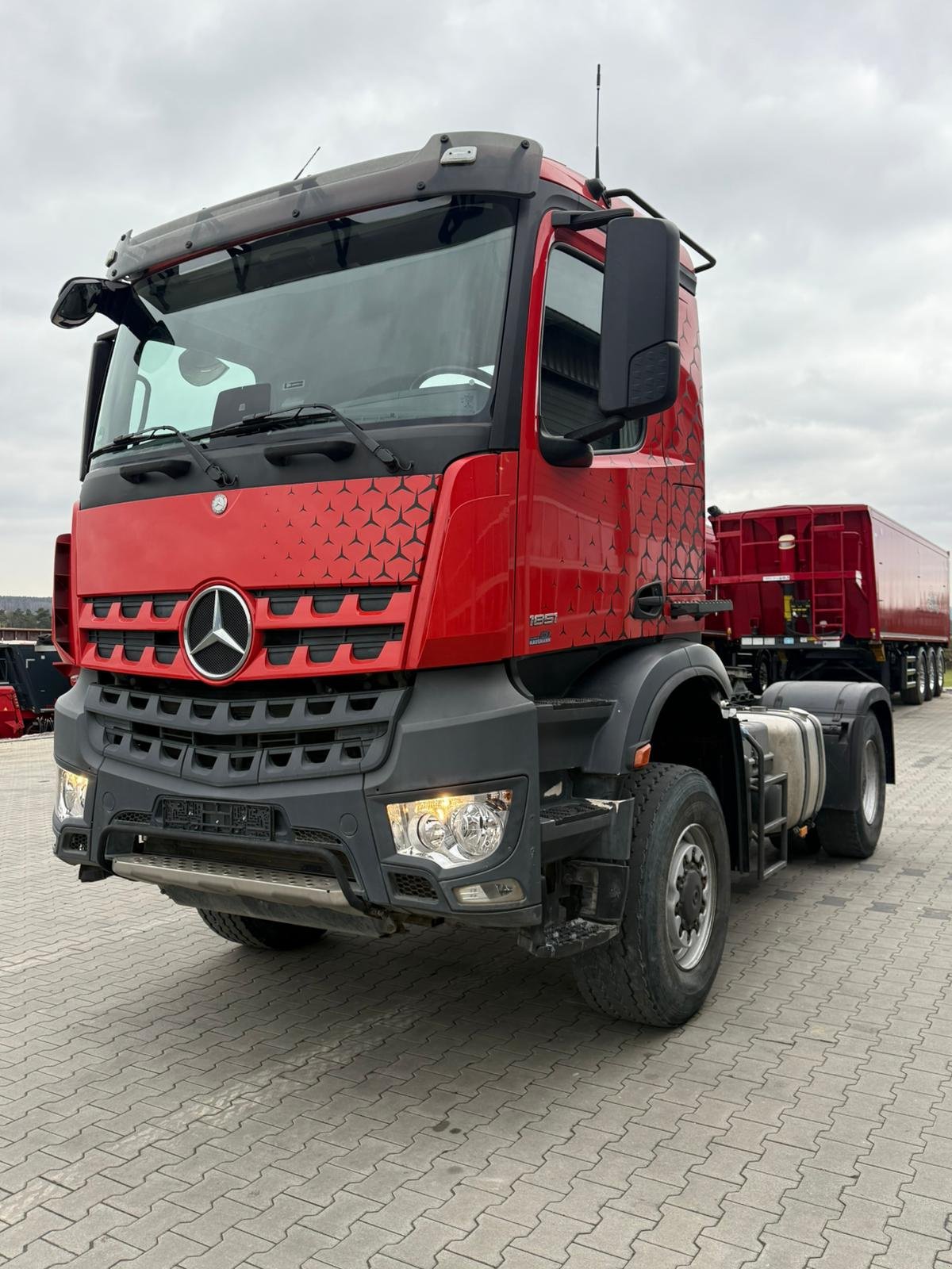 Traktor du type Mercedes-Benz 1851 Agrotruck, Gebrauchtmaschine en Burglengenfeld (Photo 10)