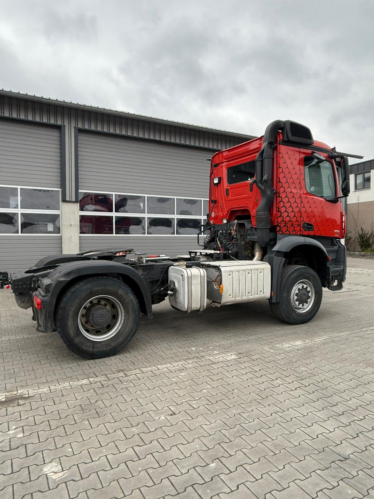 Traktor du type Mercedes-Benz 1851 Agrotruck, Gebrauchtmaschine en Burglengenfeld (Photo 11)