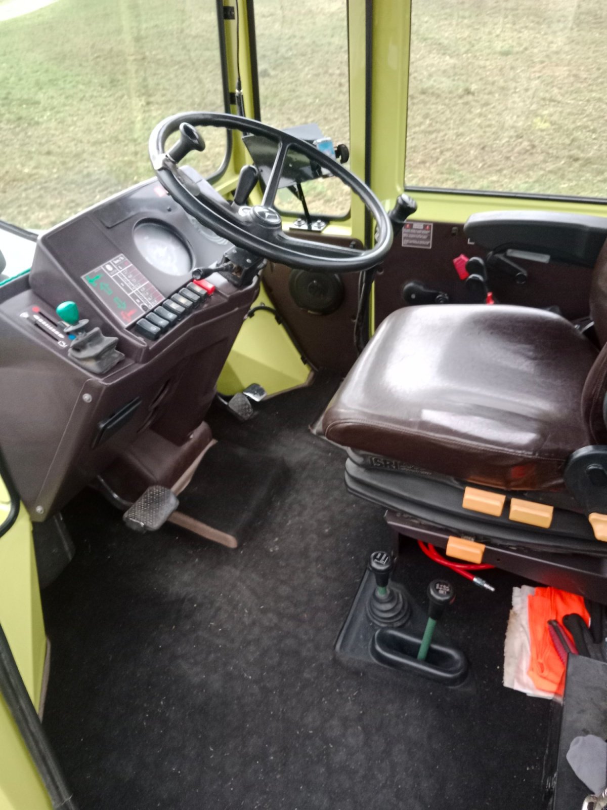 Traktor des Typs Mercedes-Benz MB-Trac 1000 Turbo, Gebrauchtmaschine in Weistrach (Bild 1)