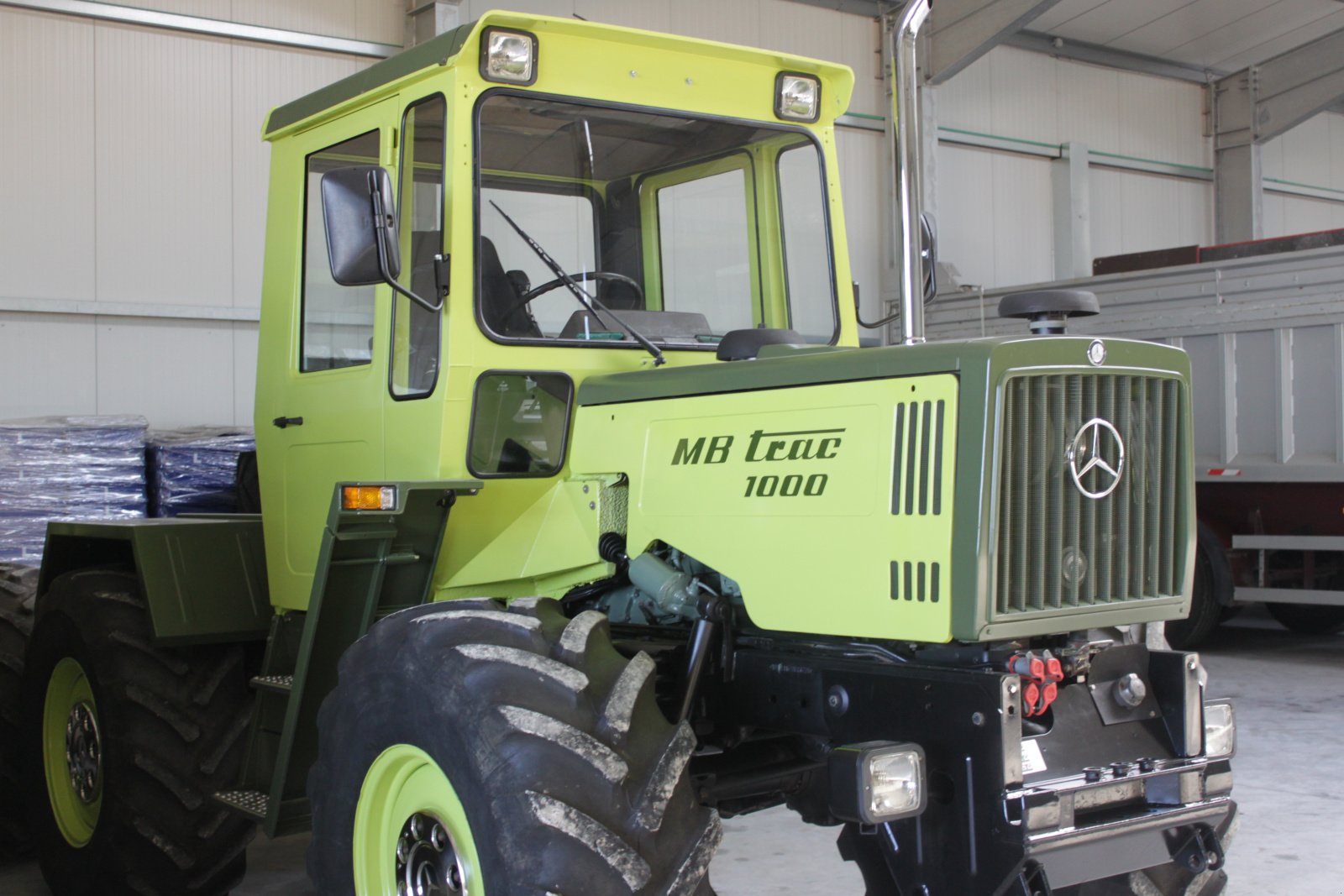 Traktor des Typs Mercedes-Benz MB-Trac 1000, Gebrauchtmaschine in Nittenau (Bild 1)
