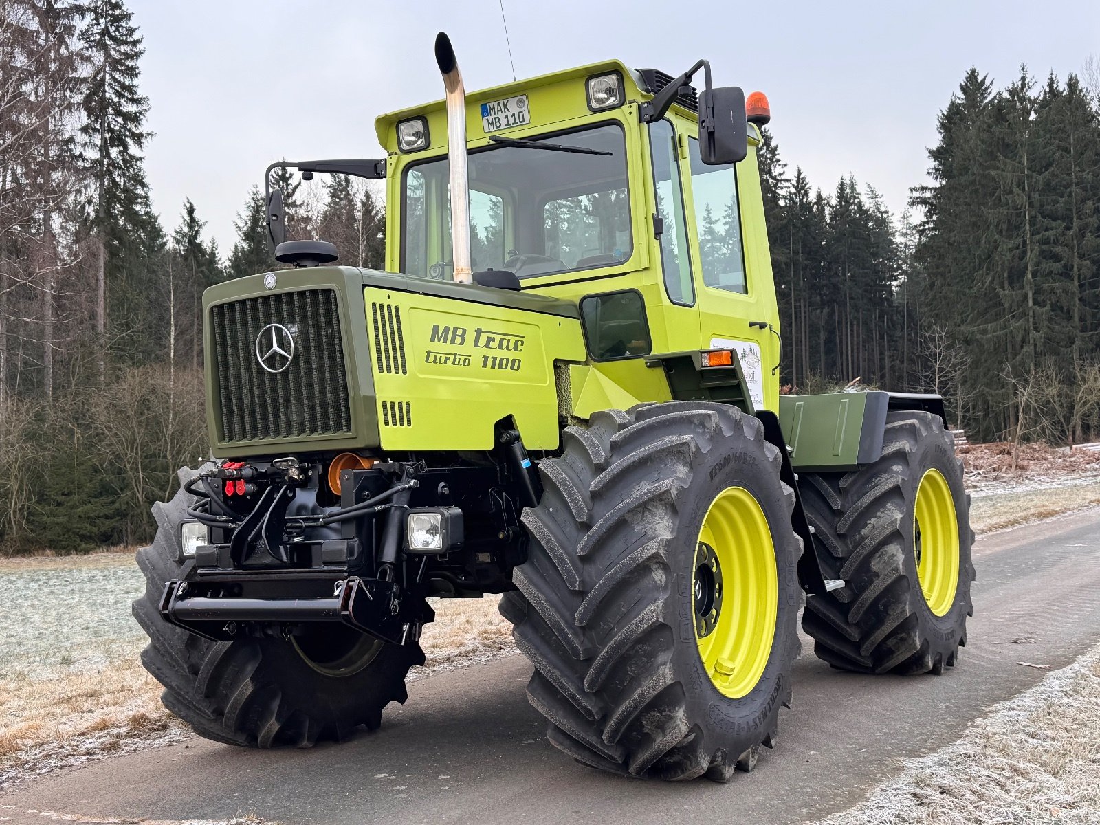 Traktor типа Mercedes-Benz MB-Trac 1100 Turbo, Gebrauchtmaschine в Marktredwitz (Фотография 1)