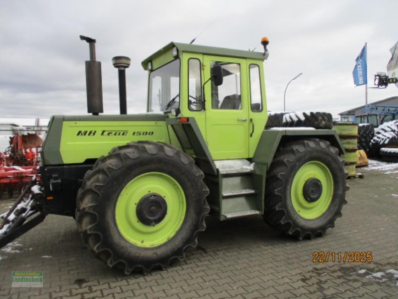 Traktor des Typs Mercedes-Benz MB Trac 1500, Gebrauchtmaschine in Büren (Bild 1)