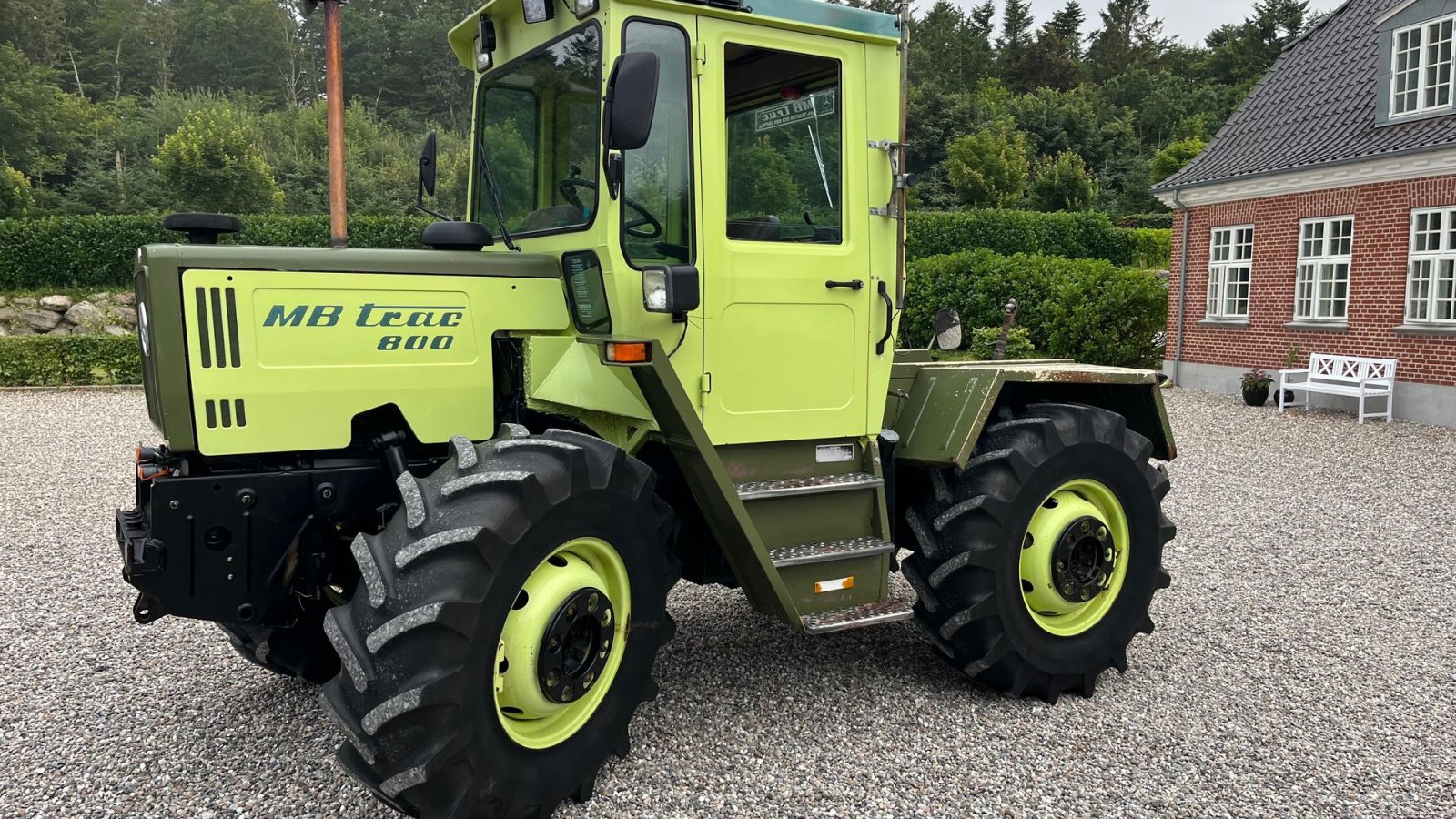 Traktor типа Mercedes-Benz Mb trac 800 800, Gebrauchtmaschine в Brønderslev (Фотография 1)