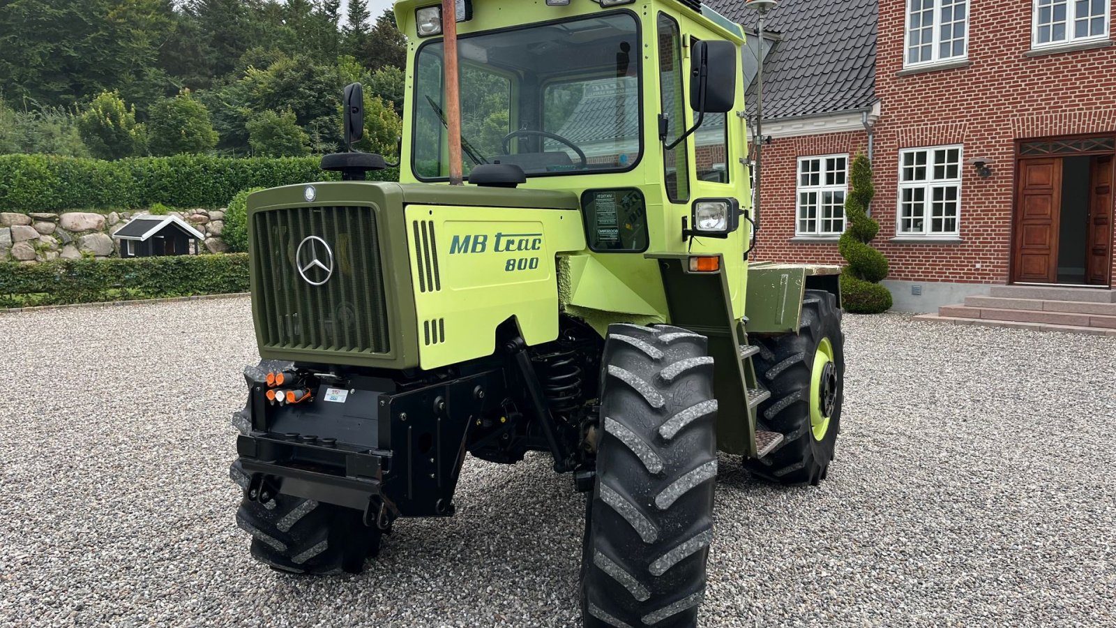 Traktor типа Mercedes-Benz Mb trac 800 800, Gebrauchtmaschine в Brønderslev (Фотография 2)