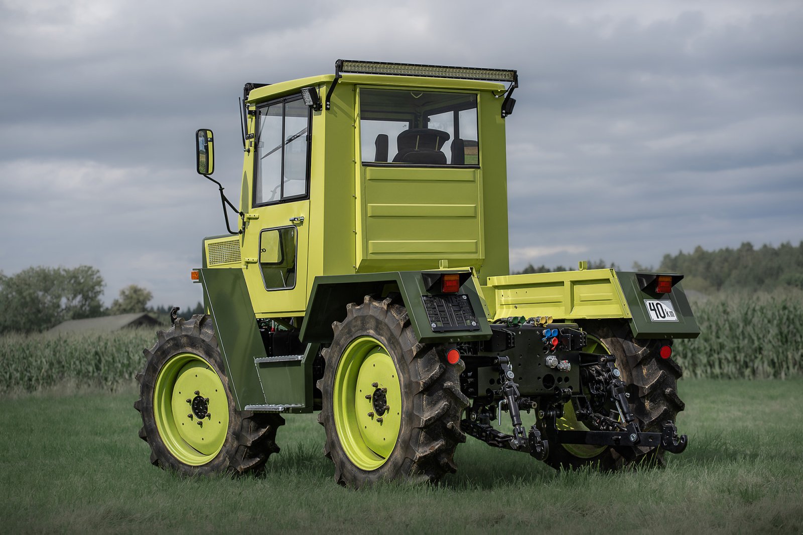 Traktor типа Mercedes-Benz MB-Trac 800 Turbo, Gebrauchtmaschine в Kirchberg bei Mattighofen (Фотография 2)