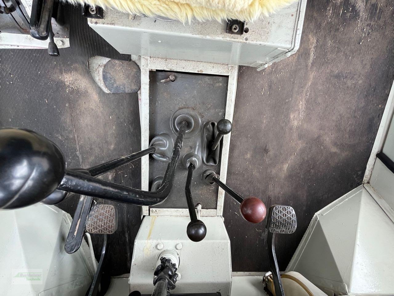 Traktor des Typs Mercedes-Benz MB trac 800, Gebrauchtmaschine in Coppenbruegge (Bild 11)