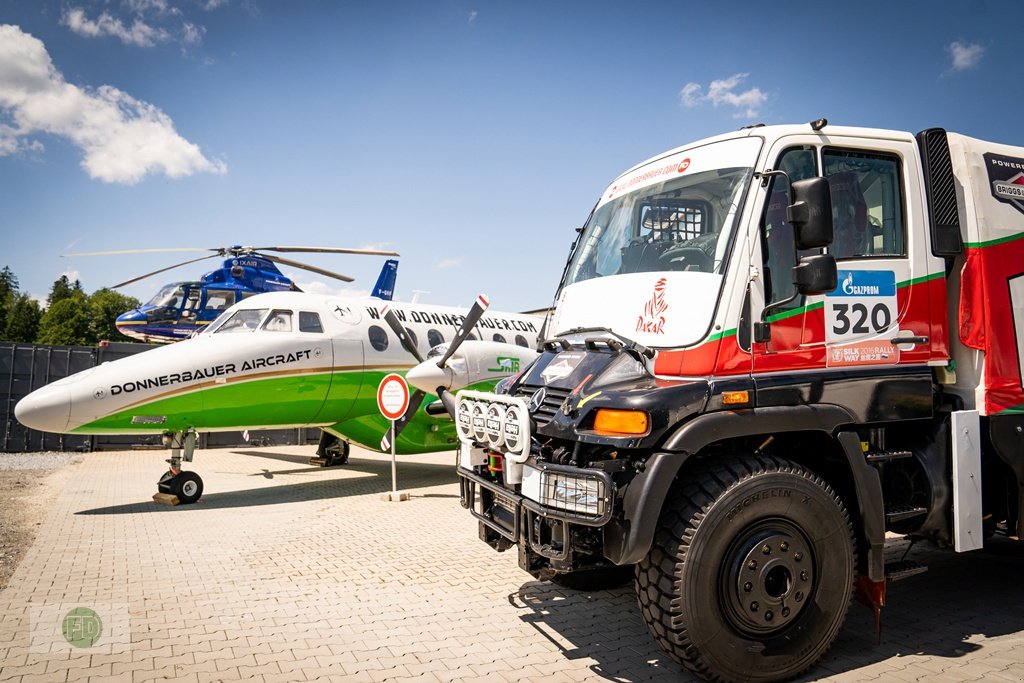 Traktor от тип Mercedes-Benz Ralley Unimog U400, for Classic Dakar 2026, Gebrauchtmaschine в Hinterschmiding (Снимка 4)