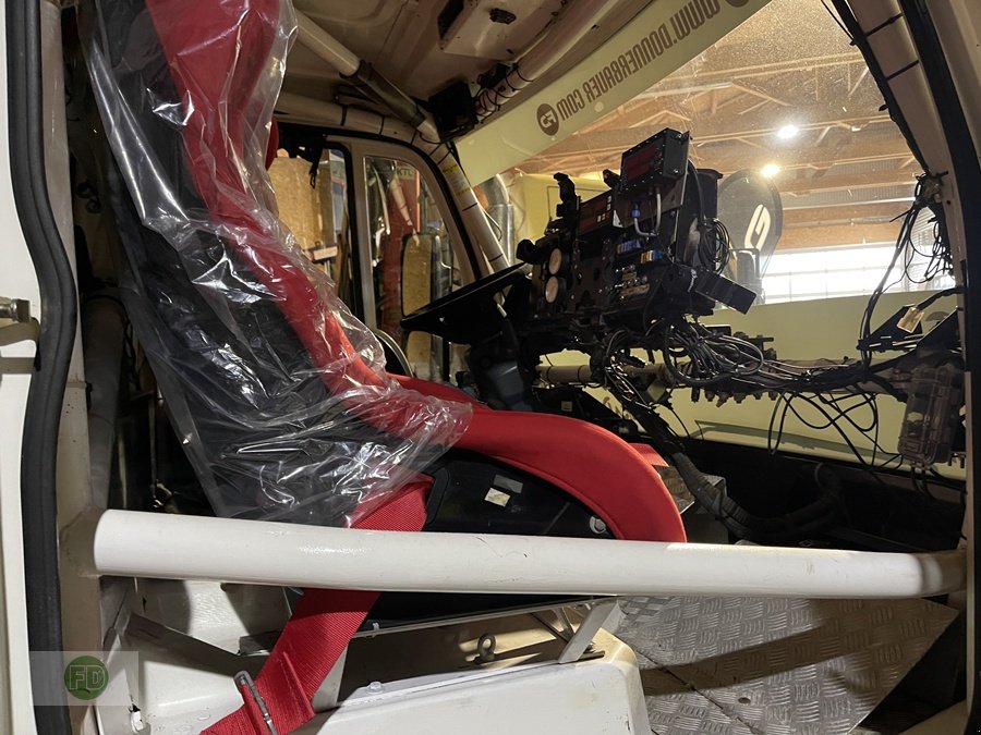 Traktor от тип Mercedes-Benz Ralley Unimog U400, for Classic Dakar 2026, Gebrauchtmaschine в Hinterschmiding (Снимка 15)