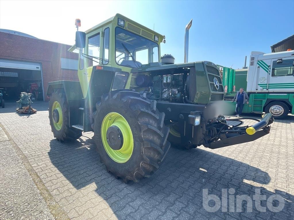 Traktor Türe ait Mercedes-Benz TRAC 1300 1B, Gebrauchtmaschine içinde Düsseldorf (resim 2)
