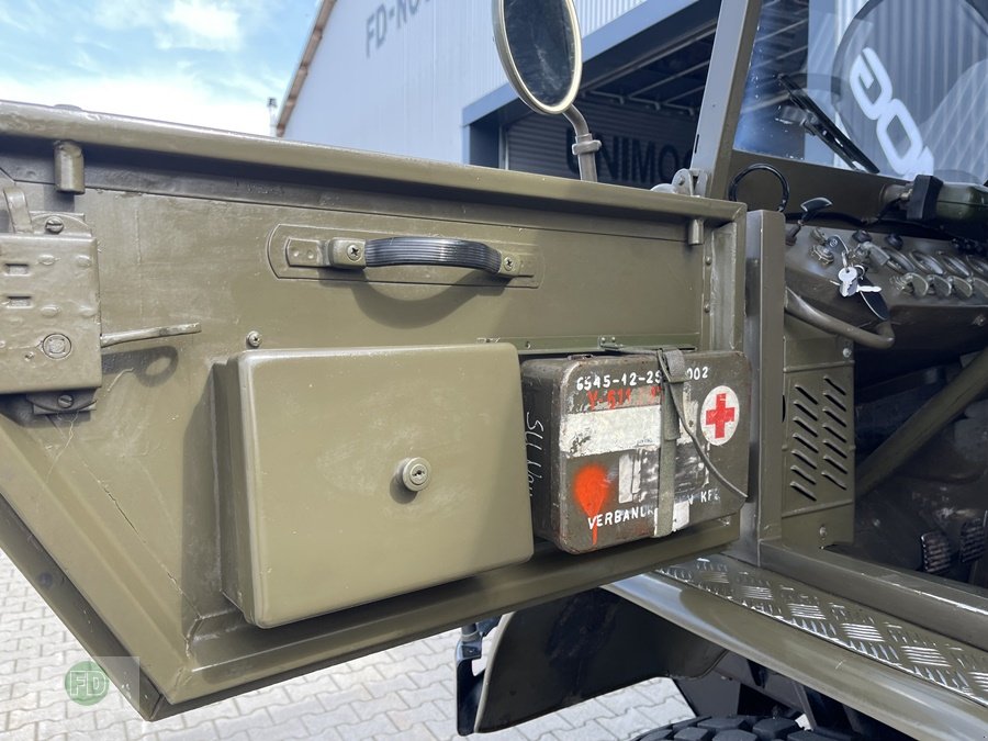 Traktor des Typs Mercedes-Benz Unimog 404 Doka Cabrio, 5 Sitzplätze, mit Pkw Führerschein, Gebrauchtmaschine in Hinterschmiding (Bild 9)