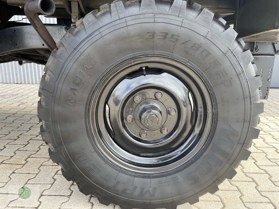 Traktor des Typs Mercedes-Benz Unimog 404 Doka Cabrio, 5 Sitzplätze, mit Pkw Führerschein, Gebrauchtmaschine in Hinterschmiding (Bild 15)