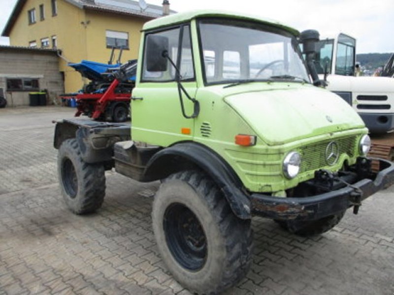 Traktor des Typs Mercedes-Benz Unimog 406 Agrar, Gebrauchtmaschine in Obrigheim (Bild 1)