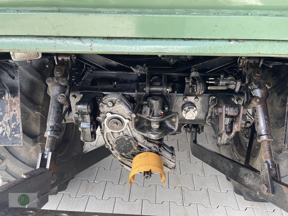 Traktor типа Mercedes-Benz Unimog 406 Cabrio Agrar im Sammlerzustand, Gebrauchtmaschine в Hinterschmiding (Фотография 5)