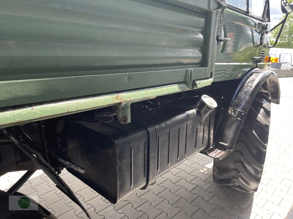 Traktor от тип Mercedes-Benz Unimog 406 Cabrio Agrar , Sammlerzustand, Gebrauchtmaschine в Hinterschmiding (Снимка 7)