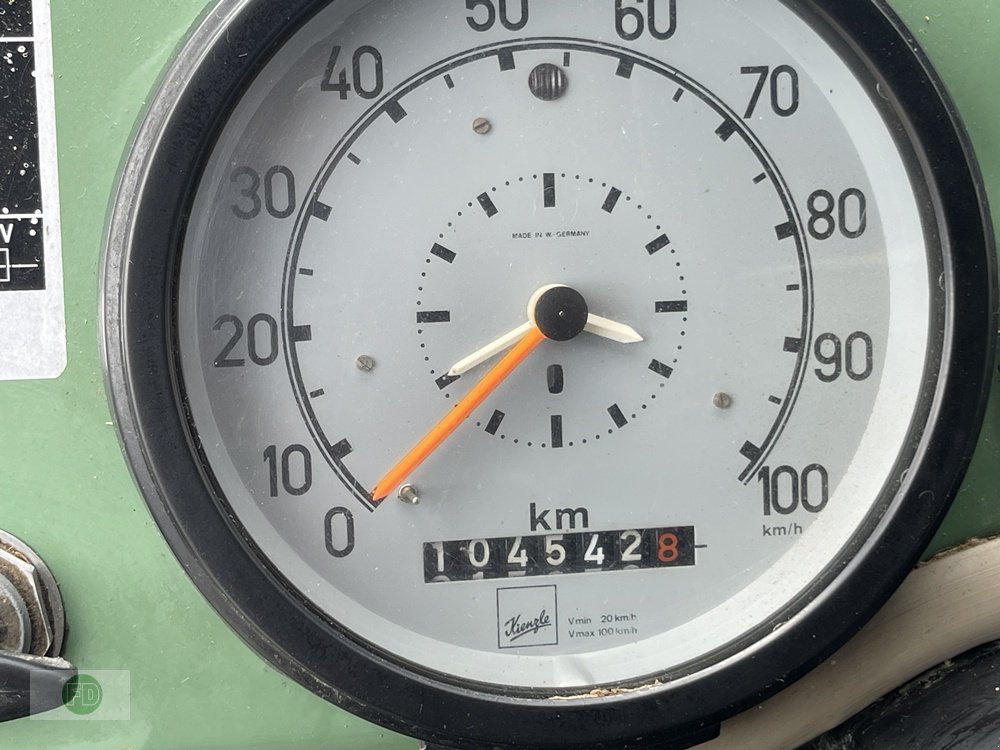 Traktor del tipo Mercedes-Benz Unimog 406 Cabrio mit allen Extras , Sammlerzustand, Gebrauchtmaschine en Hinterschmiding (Imagen 21)