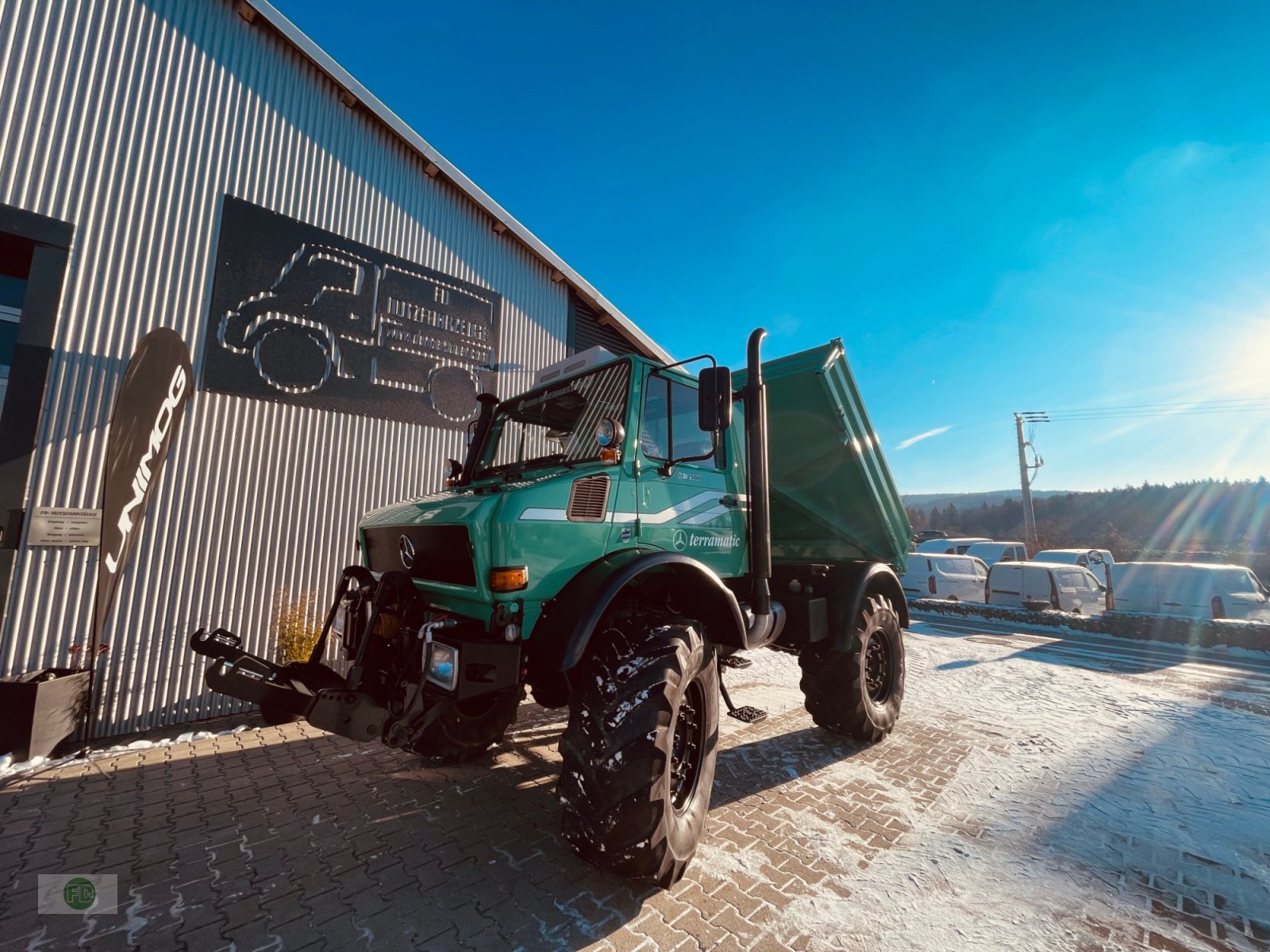 Traktor of the type Mercedes-Benz Unimog 437 , U1800 Agrar mit Klima , terramatik , Sammlerzustand, Gebrauchtmaschine in Hinterschmiding (Picture 16)