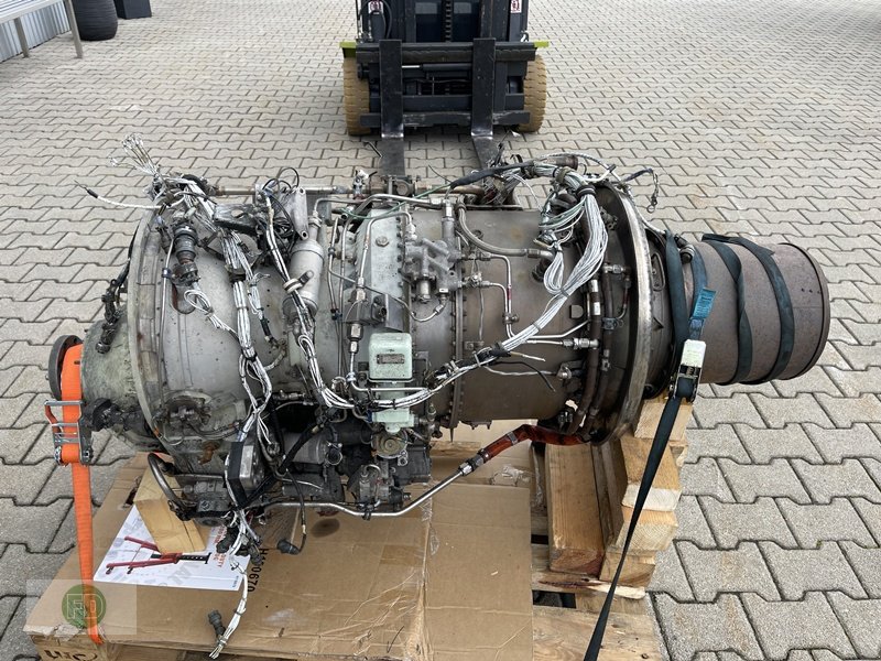 Traktor Türe ait Mercedes-Benz Unimog , Jetstream 3200, echtes Flugzeug für Deko , Blickfang, Gebrauchtmaschine içinde Hinterschmiding (resim 8)