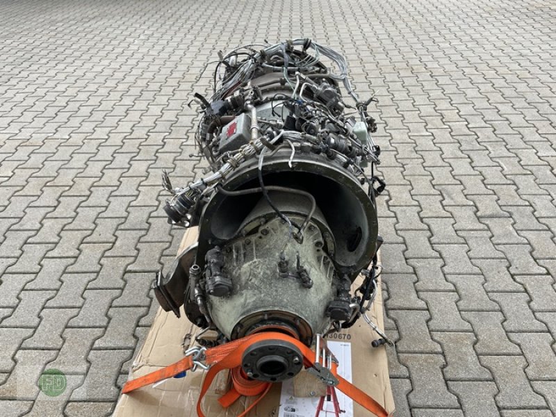 Traktor Türe ait Mercedes-Benz Unimog , Jetstream 3200, echtes Flugzeug für Deko , Blickfang, Gebrauchtmaschine içinde Hinterschmiding (resim 10)