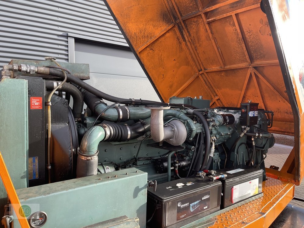 Traktor typu Mercedes-Benz Unimog Schneefräse mit Hydrostat , erst 370 Bts und 980 KM, Gebrauchtmaschine v Hinterschmiding (Obrázek 15)