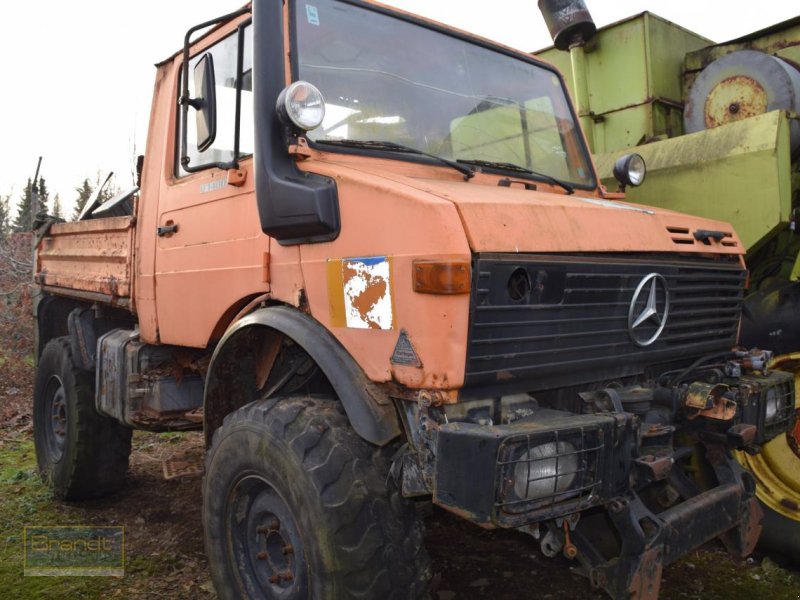 Traktor del tipo Mercedes-Benz Unimog U 1200 *zur Teileverwertung*, Gebrauchtmaschine en Oyten (Imagen 1)