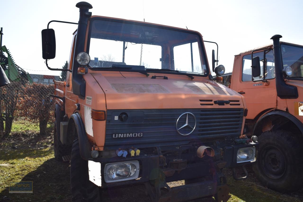 Traktor des Typs Mercedes-Benz Unimog U 1400, Gebrauchtmaschine in Oyten (Bild 2)