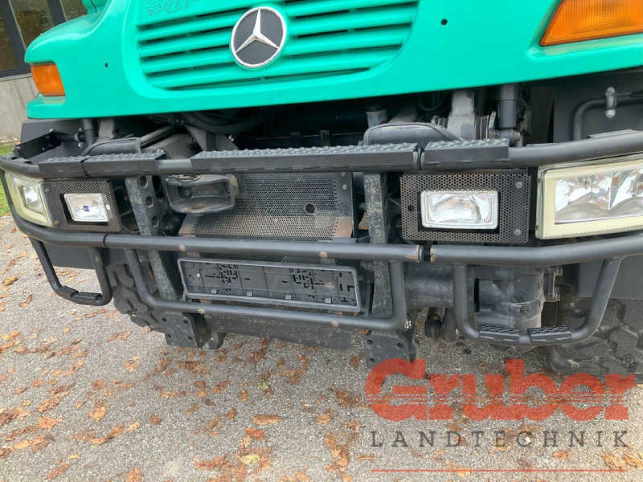 Traktor типа Mercedes-Benz Unimog U 400, Gebrauchtmaschine в Ampfing (Фотография 5)