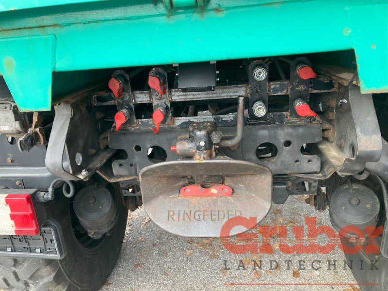 Traktor типа Mercedes-Benz Unimog U 400, Gebrauchtmaschine в Ampfing (Фотография 7)