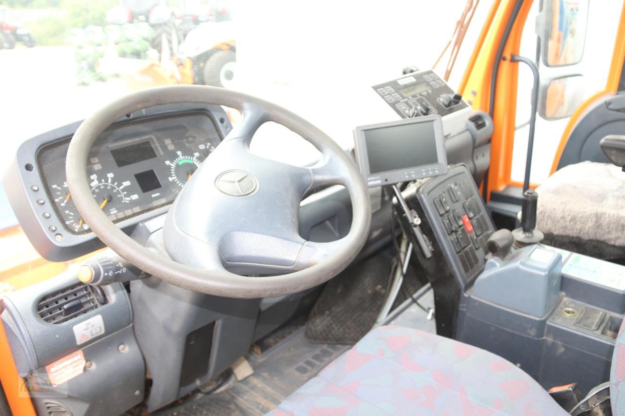 Traktor des Typs Mercedes-Benz Unimog U 400, Gebrauchtmaschine in Pfreimd (Bild 6)