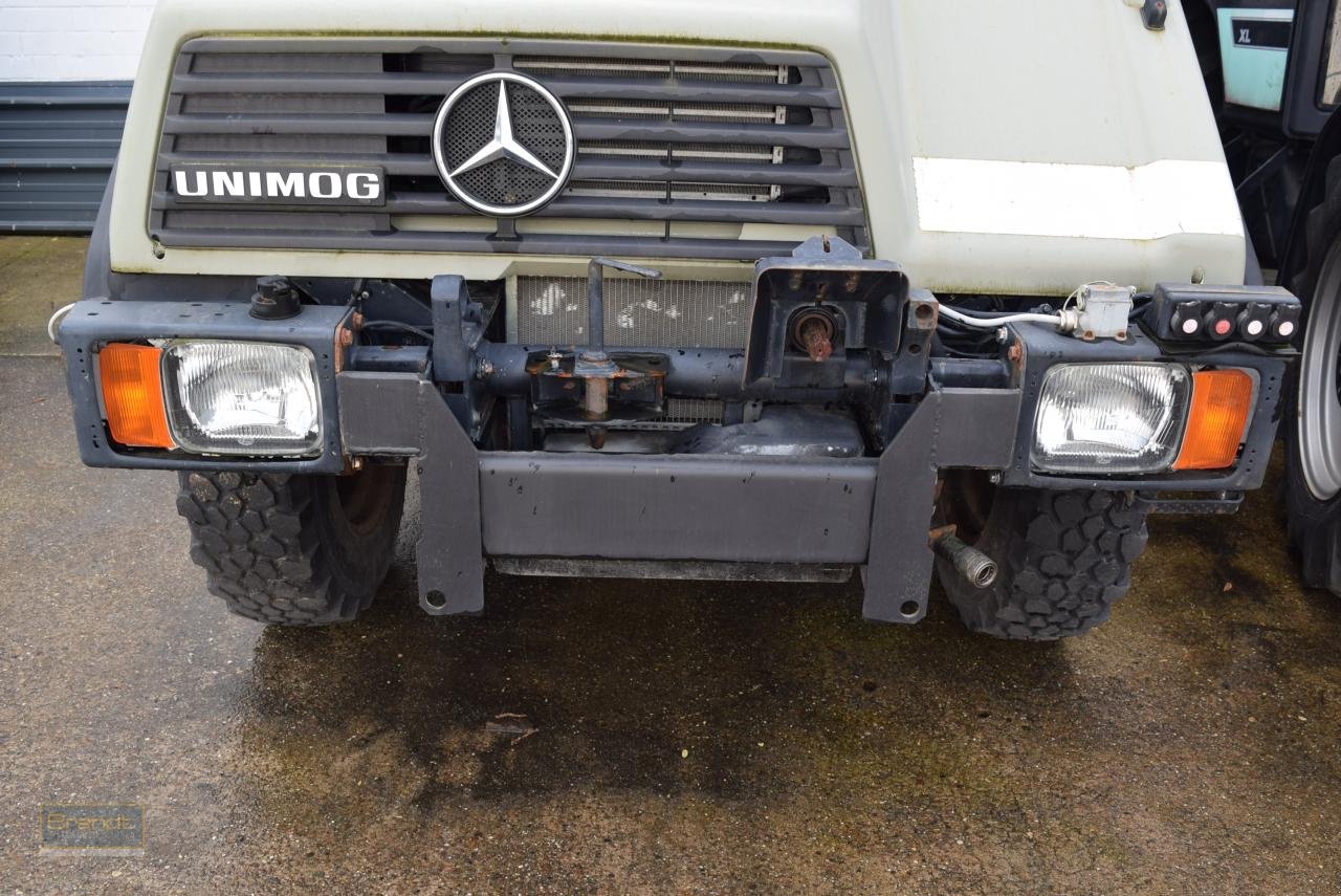 Traktor des Typs Mercedes-Benz Unimog U 90, Gebrauchtmaschine in Oyten (Bild 4)