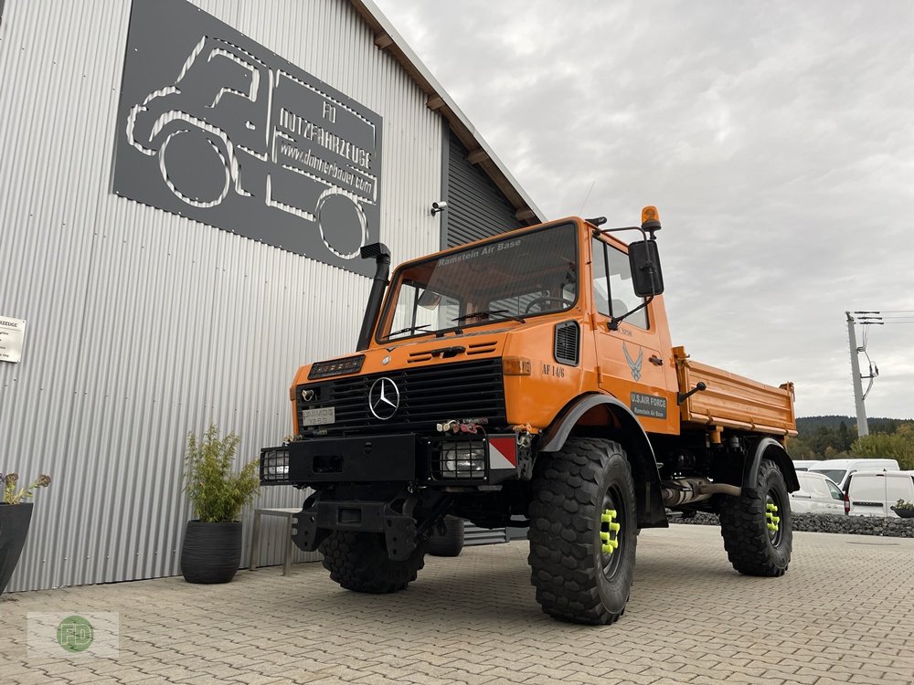 Traktor des Typs Mercedes-Benz Unimog U1250 , Ideal für Kranaufbau, Gebrauchtmaschine in Hinterschmiding (Bild 4)
