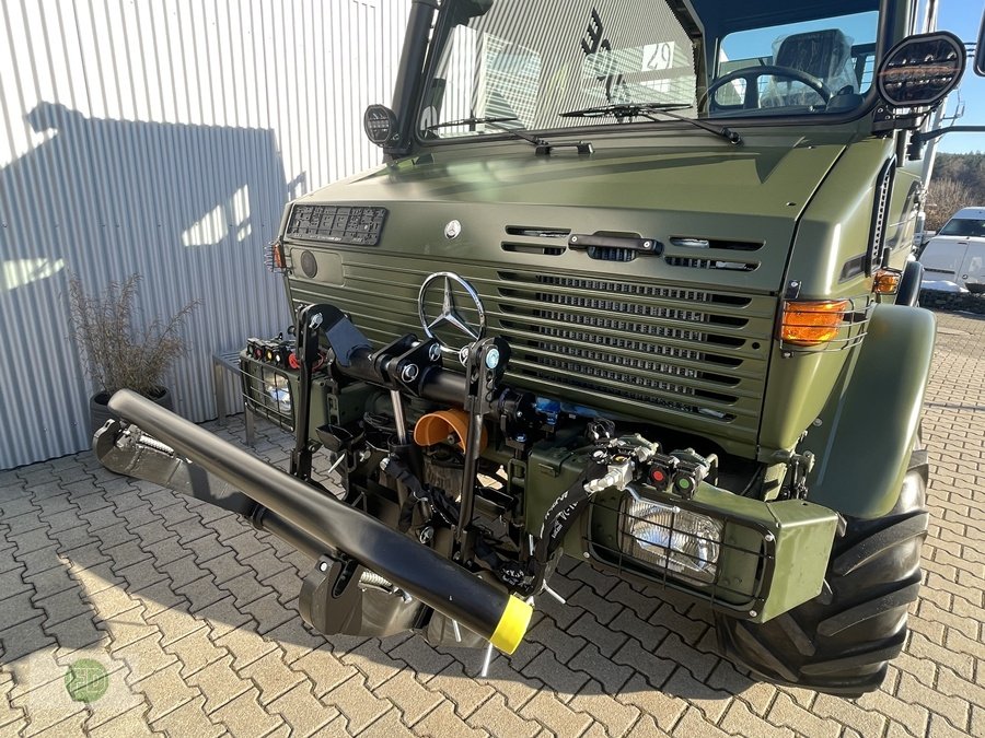 Traktor tipa Mercedes-Benz Unimog U1400 Agrar mit EHR und Hochdach, Gebrauchtmaschine u Hinterschmiding (Slika 11)