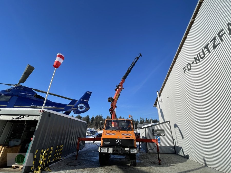 Traktor of the type Mercedes-Benz Unimog U1450 mit großen Kran sowie Kranseilwinde aus 1.Hand, Gebrauchtmaschine in Hinterschmiding (Picture 2)