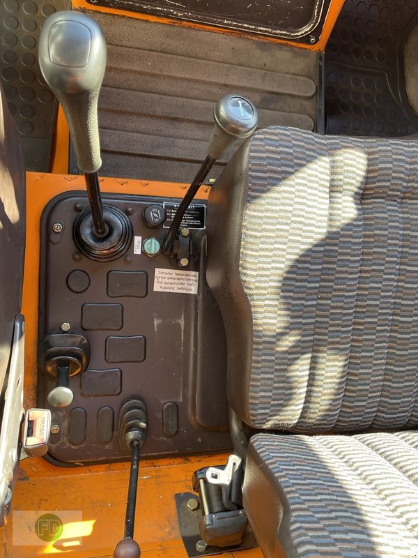 Traktor of the type Mercedes-Benz Unimog U1450 mit großen Kran sowie Kranseilwinde aus 1.Hand, Gebrauchtmaschine in Hinterschmiding (Picture 19)