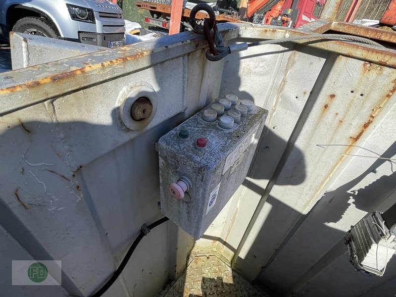 Traktor типа Mercedes-Benz Unimog U1450 mit großen Kran sowie Kranseilwinde aus 1.Hand, Gebrauchtmaschine в Hinterschmiding (Фотография 22)