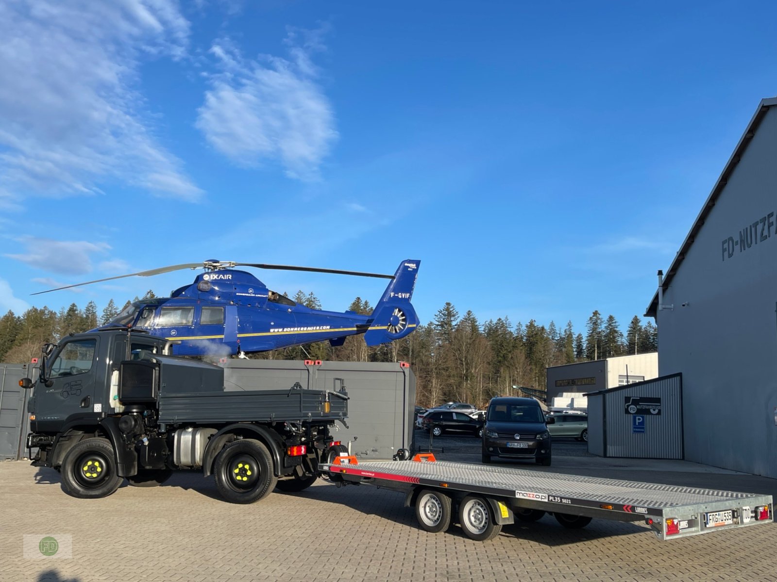 Traktor типа Mercedes-Benz Unimog U20, 7500 kg, 1a Zustand , klein und wendig , Option mit Kran, Gebrauchtmaschine в Hinterschmiding (Фотография 23)
