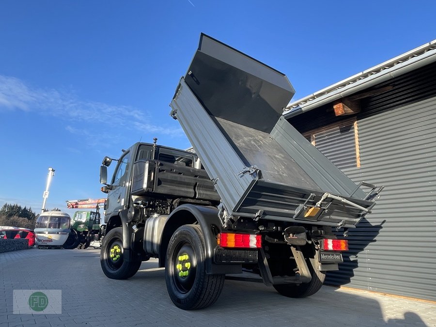 Traktor a típus Mercedes-Benz Unimog U20, Bestzustand, Lof Zulassung , Option mit Kran, Gebrauchtmaschine ekkor: Hinterschmiding (Kép 17)