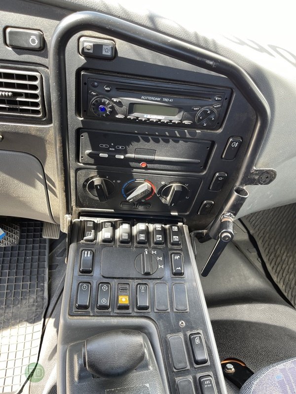 Traktor des Typs Mercedes-Benz Unimog U20 mit Zapfwelle, LOF Zulassung, Rarität, 1a Zustand, Gebrauchtmaschine in Hinterschmiding (Bild 13)