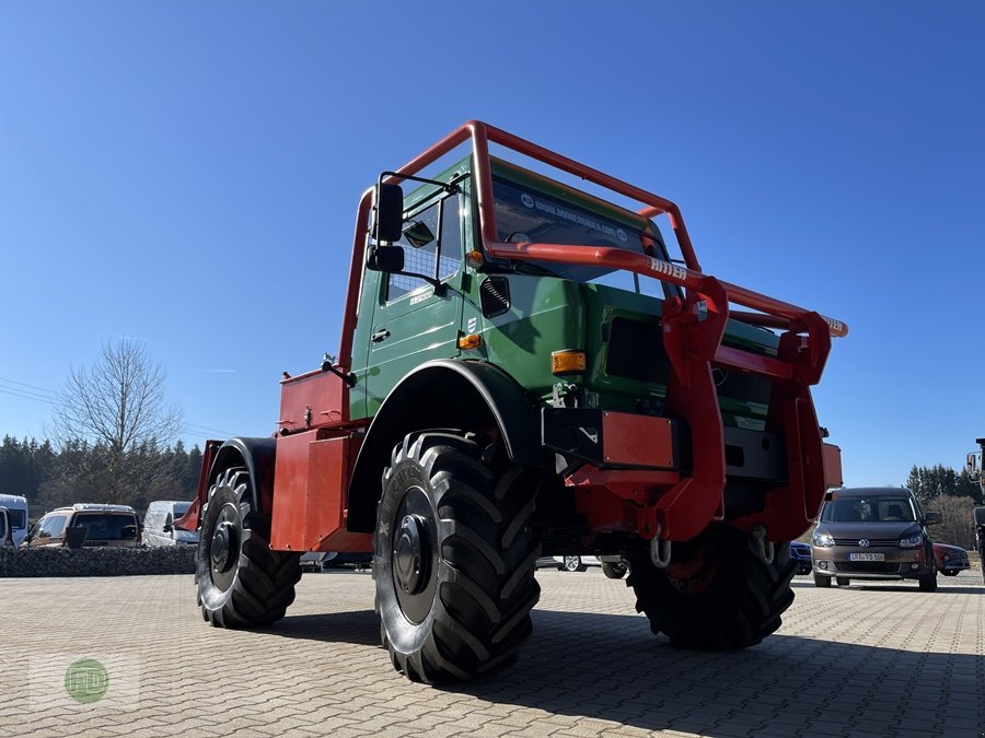 Traktor of the type Mercedes-Benz Unimog U2100 Agrar-Forst , erst 28 Tkm, tire control, extrem selten, Gebrauchtmaschine in Hinterschmiding (Picture 7)