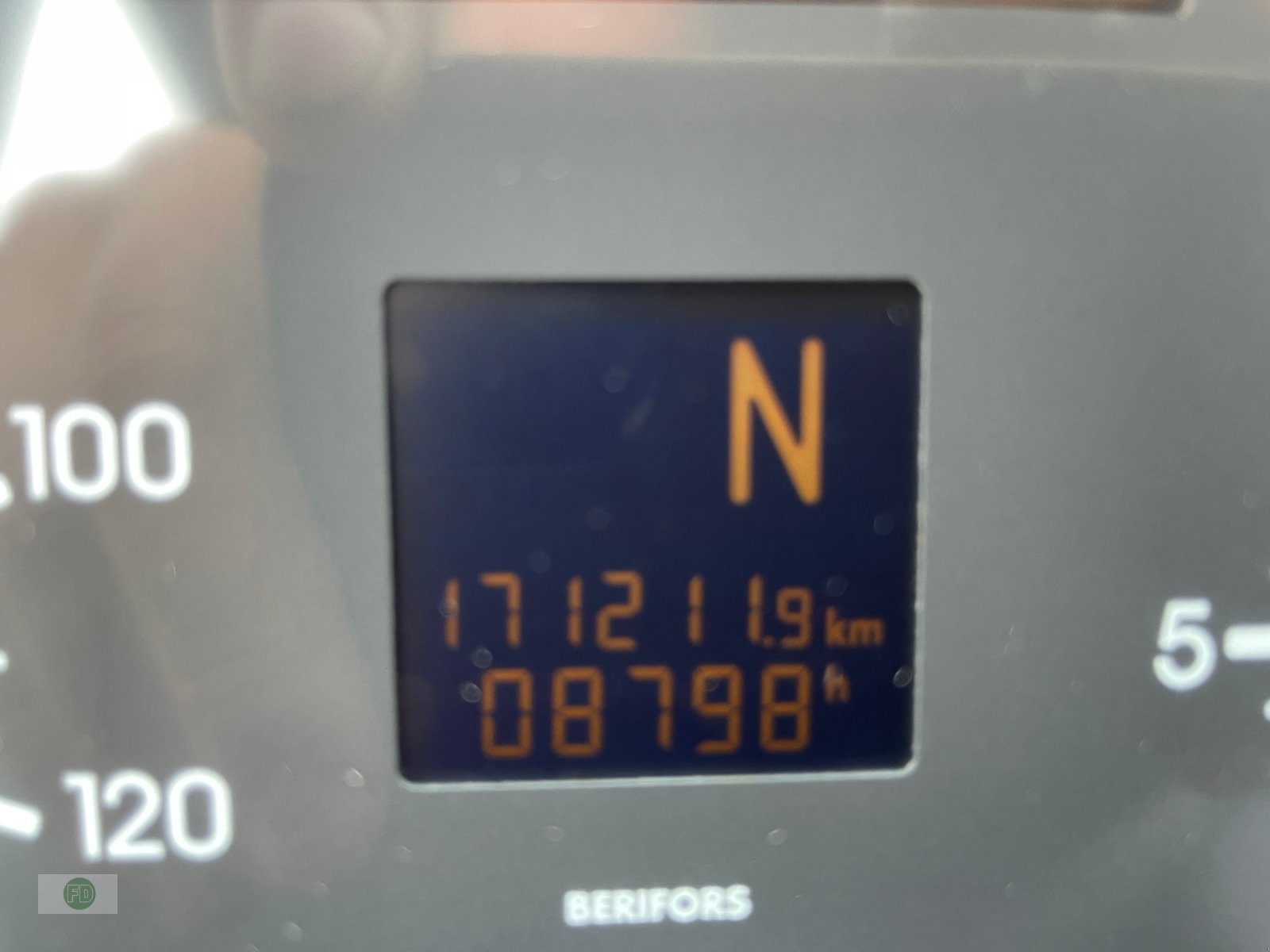 Traktor от тип Mercedes-Benz Unimog U400 Agrar , 6 Zylinder , Adblue frei, Gebrauchtmaschine в Hinterschmiding (Снимка 4)