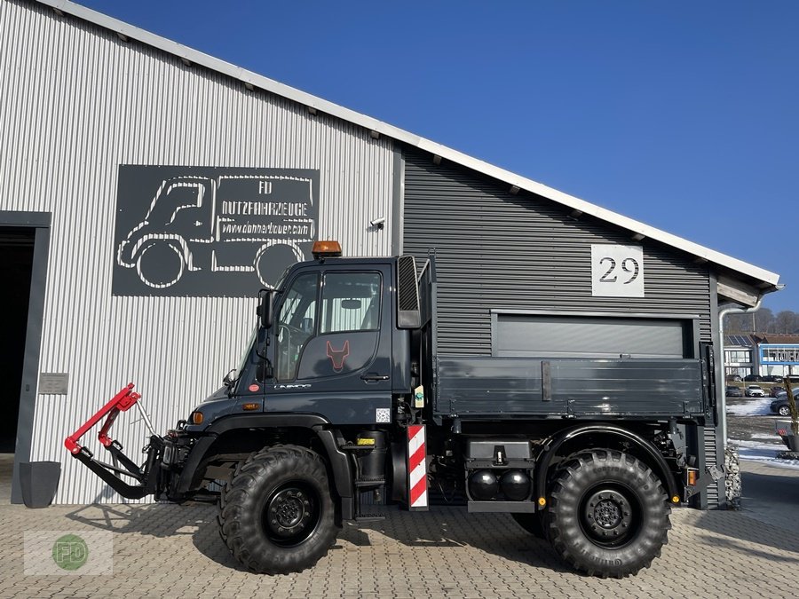Traktor des Typs Mercedes-Benz Unimog U400 Agrar aus 1.Hand , 6 Zylinder, 1a Zustand sehr gepflegt, Gebrauchtmaschine in Hinterschmiding (Bild 8)