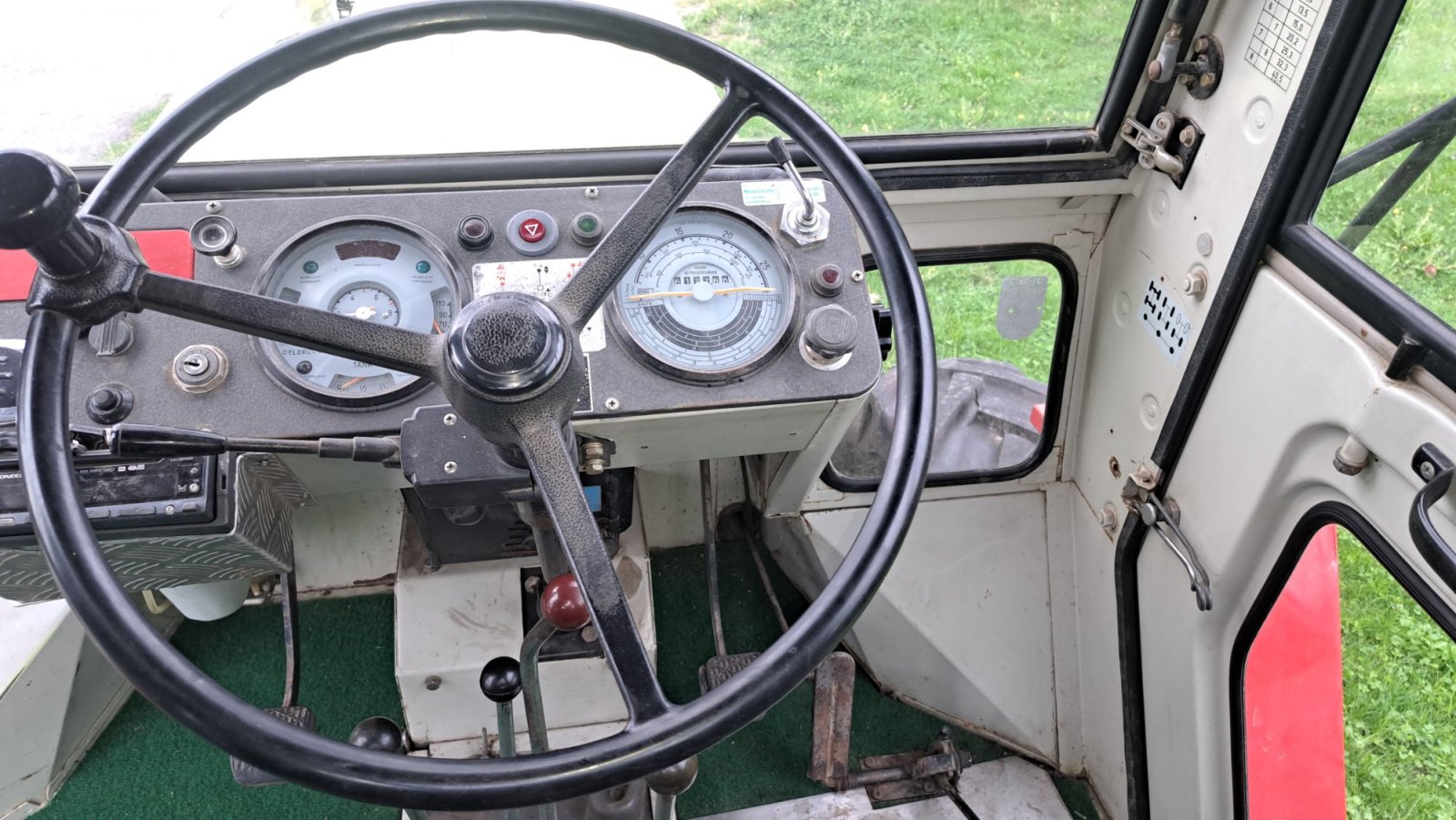 Traktor типа Mercedes MB-Trac 800, Gebrauchtmaschine в Regau (Фотография 4)