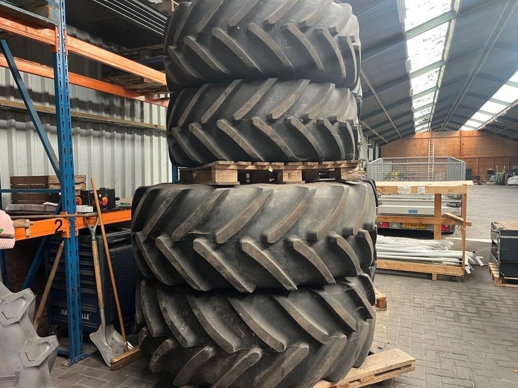 Traktor des Typs Michelin 540/65- r 28 / 650/65- r 38, Gebrauchtmaschine in Hapert (Bild 3)