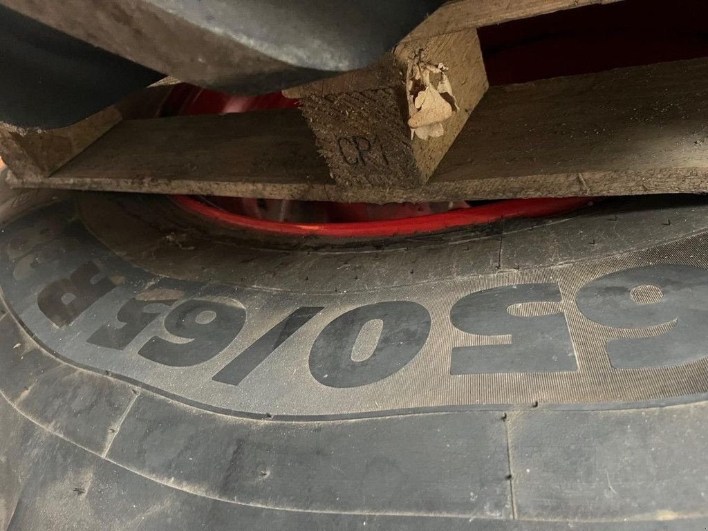 Traktor des Typs Michelin 540/65- r 28 / 650/65- r 38, Gebrauchtmaschine in Hapert (Bild 6)